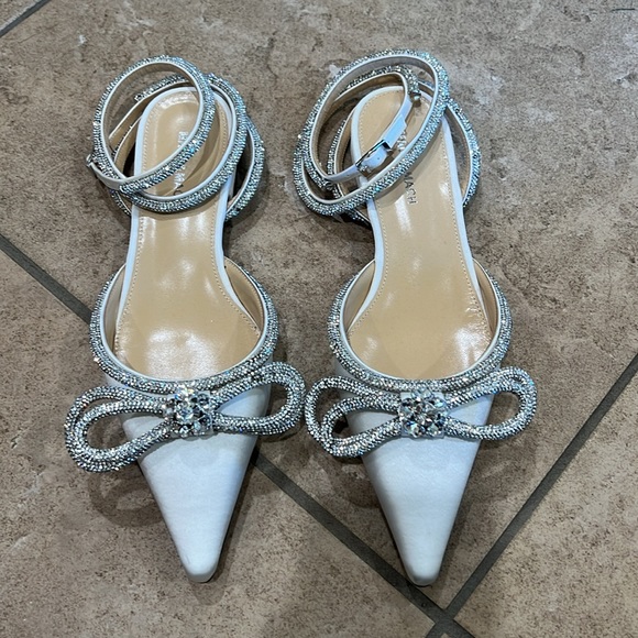 White Strap up Mach Mach Flats - Picture 5 of 8